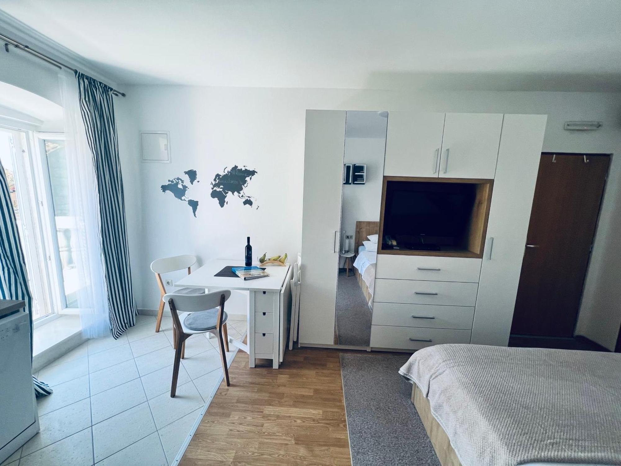 אורביץ Jakov Apartments מראה חיצוני תמונה