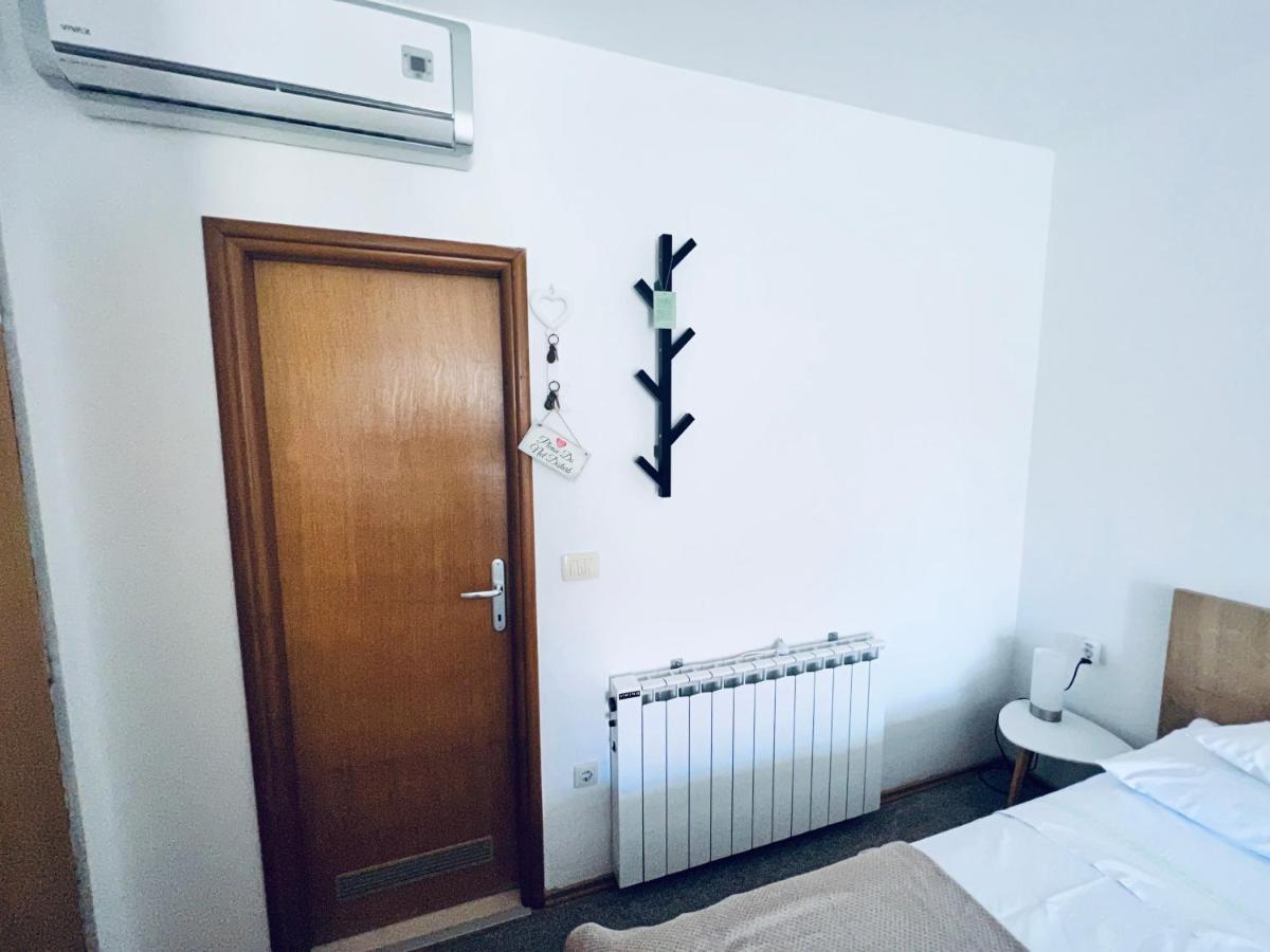 אורביץ Jakov Apartments מראה חיצוני תמונה